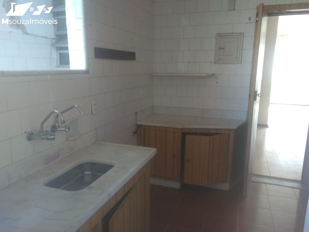Apartamento   Venda  Centro - Petrpolis/RJ [ Cd.: MS0076 ]
